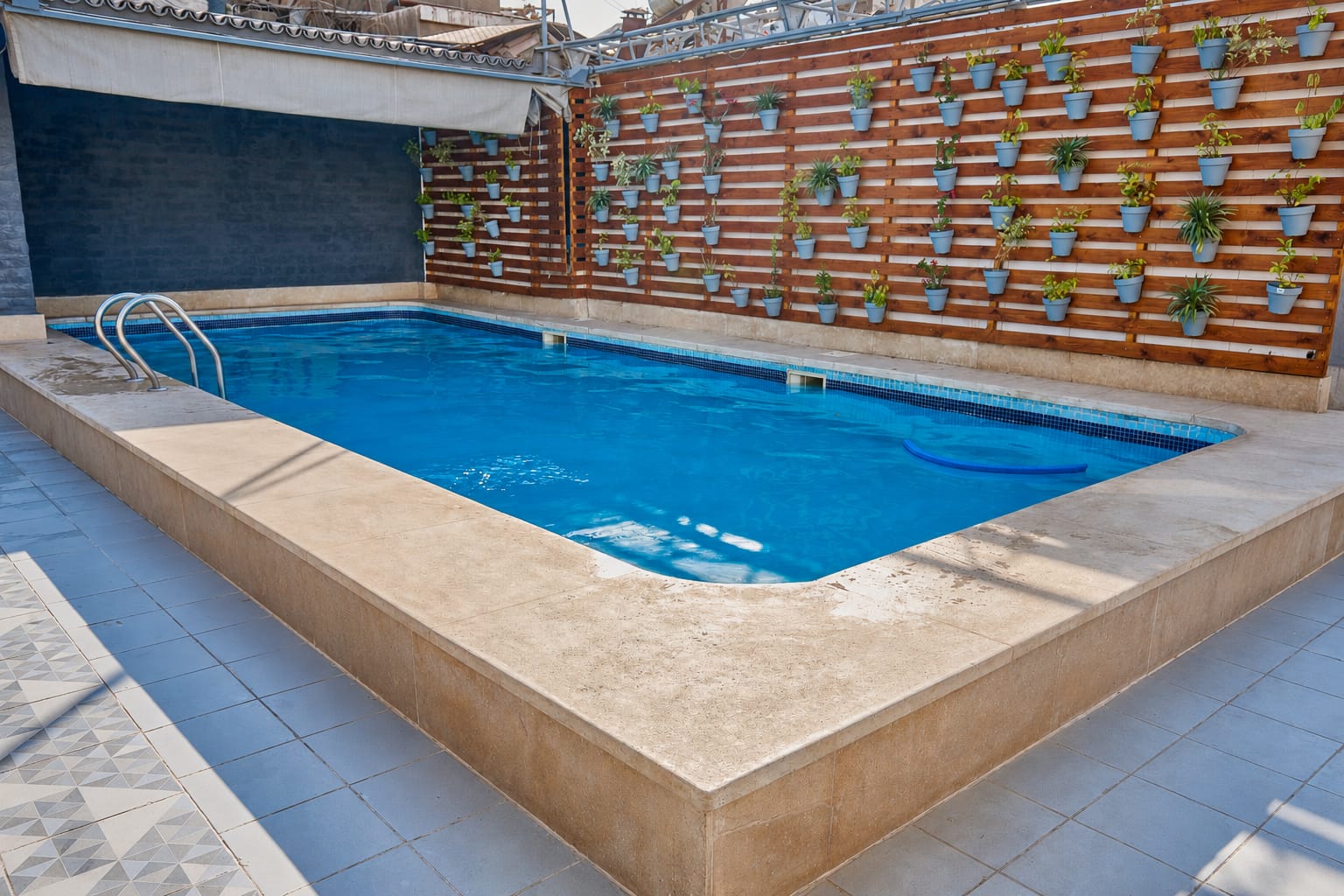 Luxury Rooms & Suites