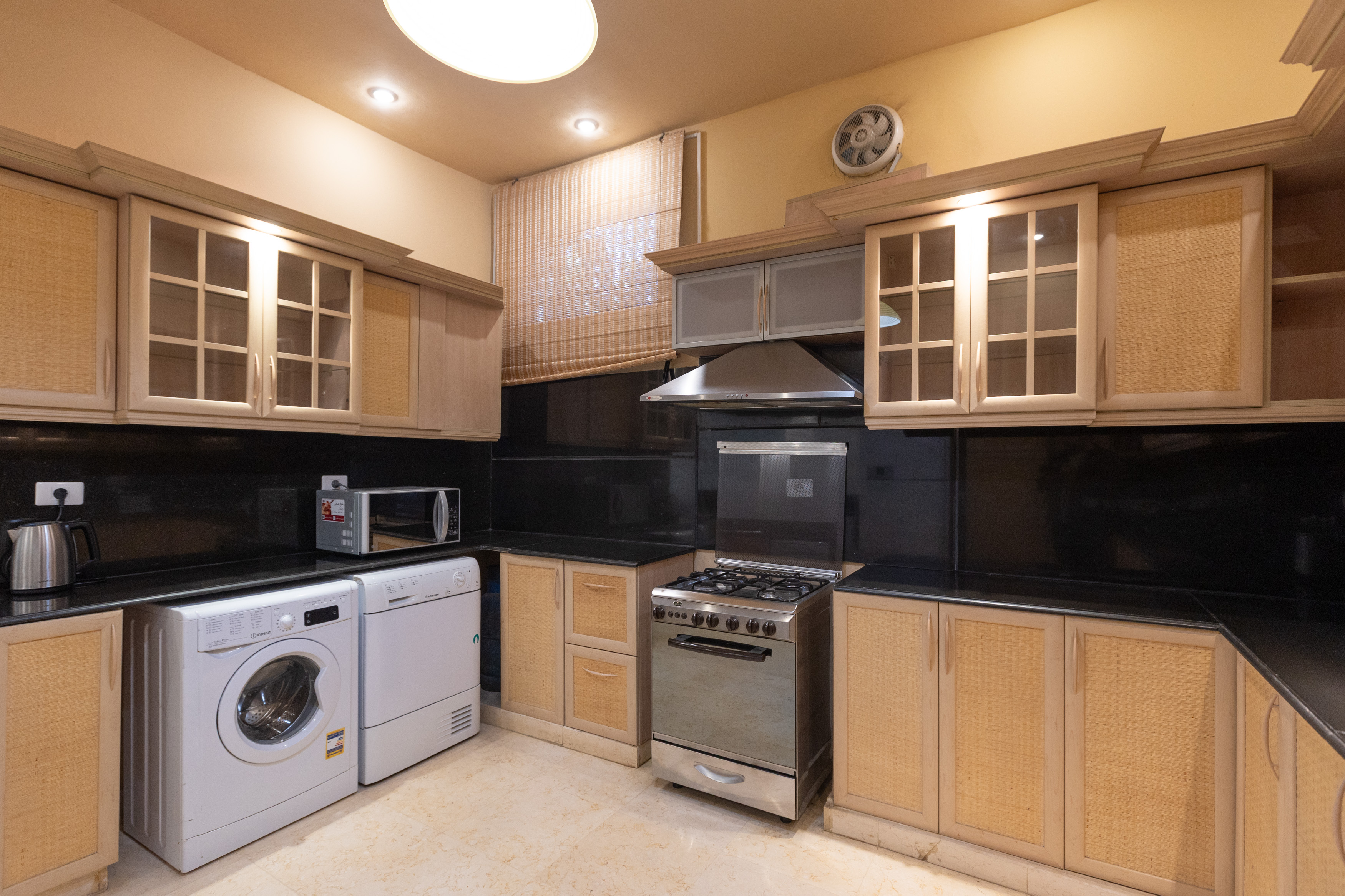 One bedroom basement chalet