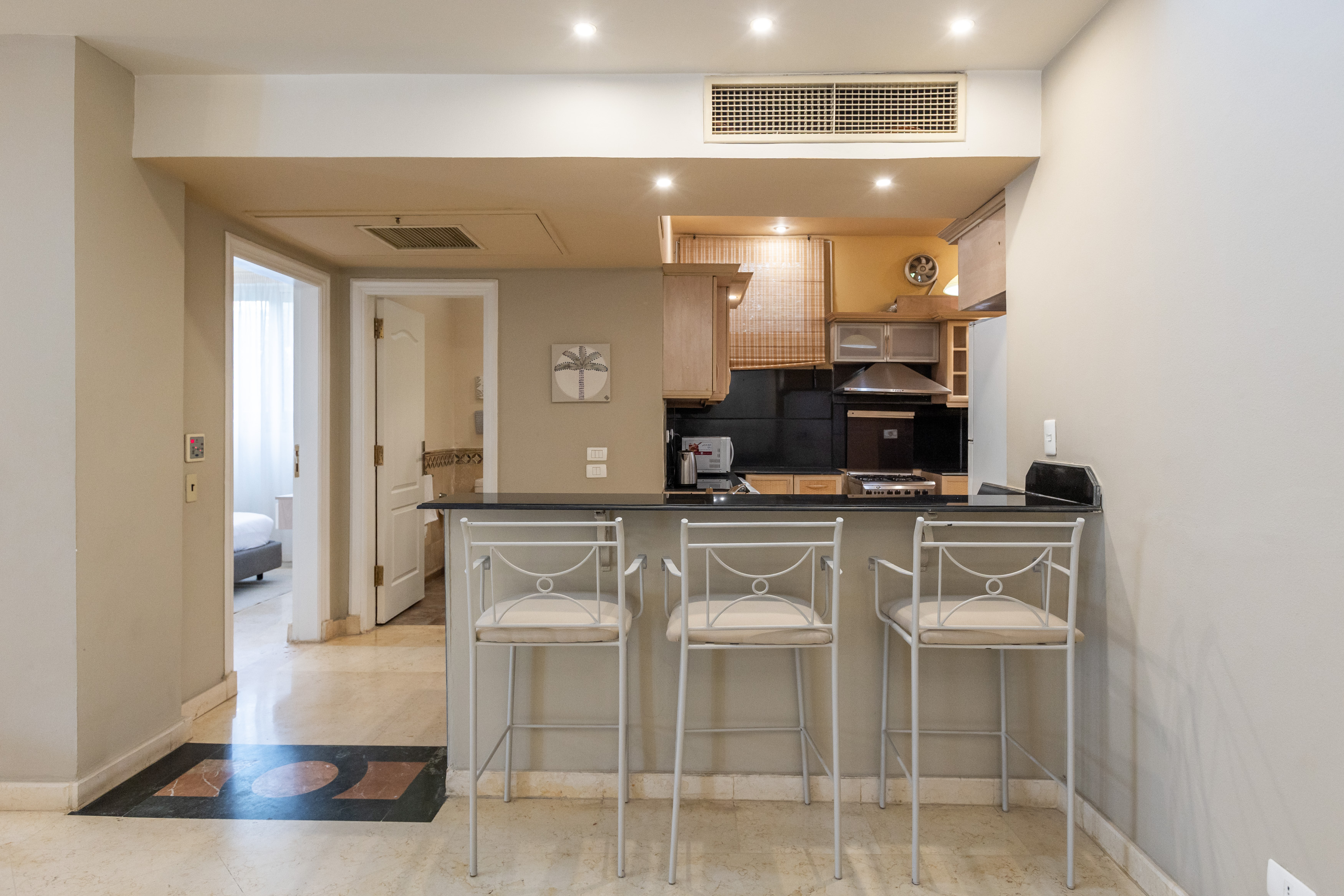 One bedroom basement chalet